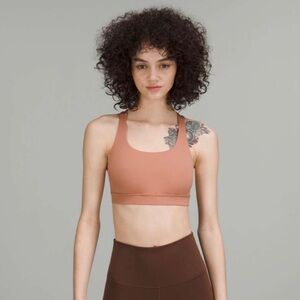 LULULEMON dusty clay Energy Bra
Medium Support, B–D Cups SIZE 2